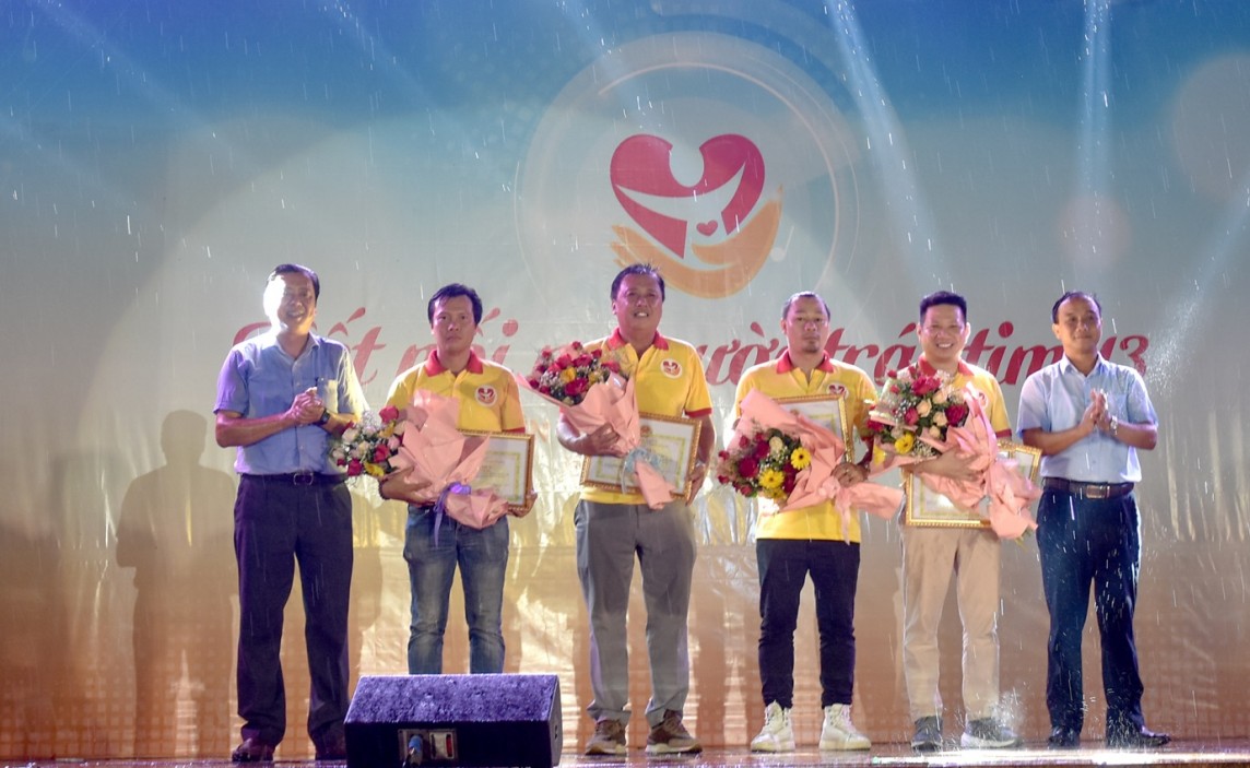 Quảng Ngãi: Lan tỏa chương trình "Kết nối nụ cười trái tim" tại huyện Trà Bồng