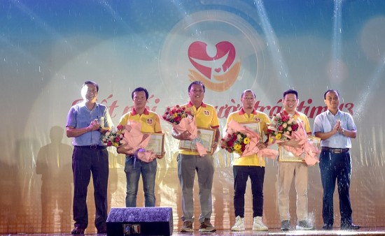 Quảng Ngãi: Lan tỏa chương trình "Kết nối nụ cười trái tim" tại huyện Trà Bồng