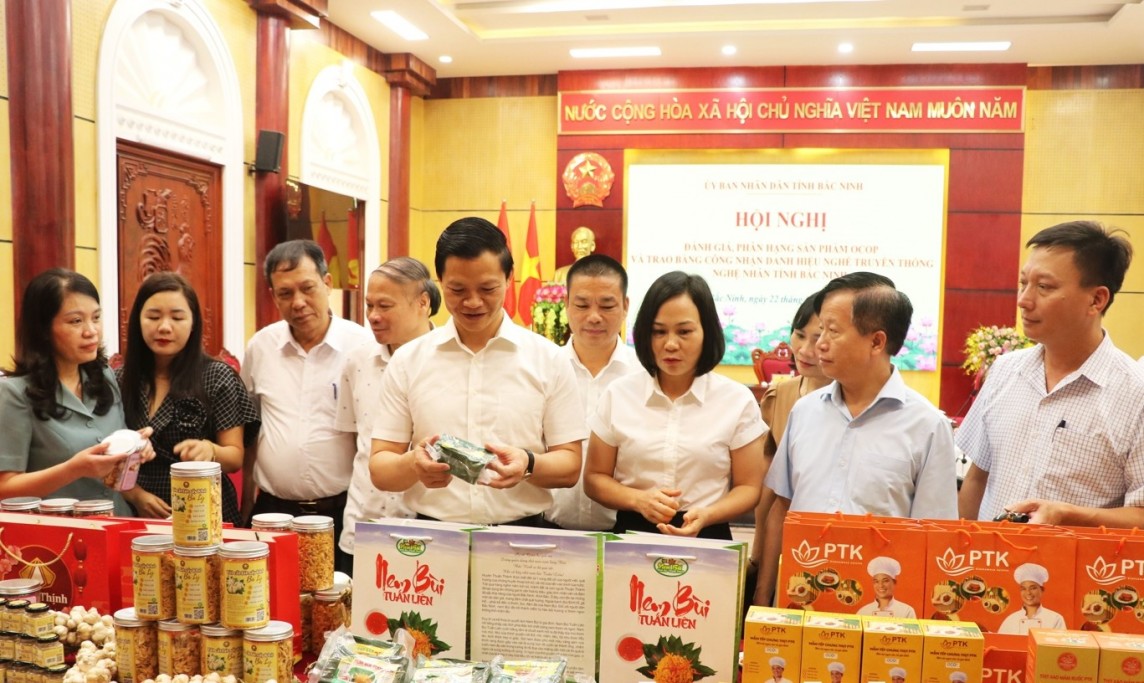 Bắc Ninh trao Bằng công nhận danh hiệu nghề truyền thống, nghệ nhân