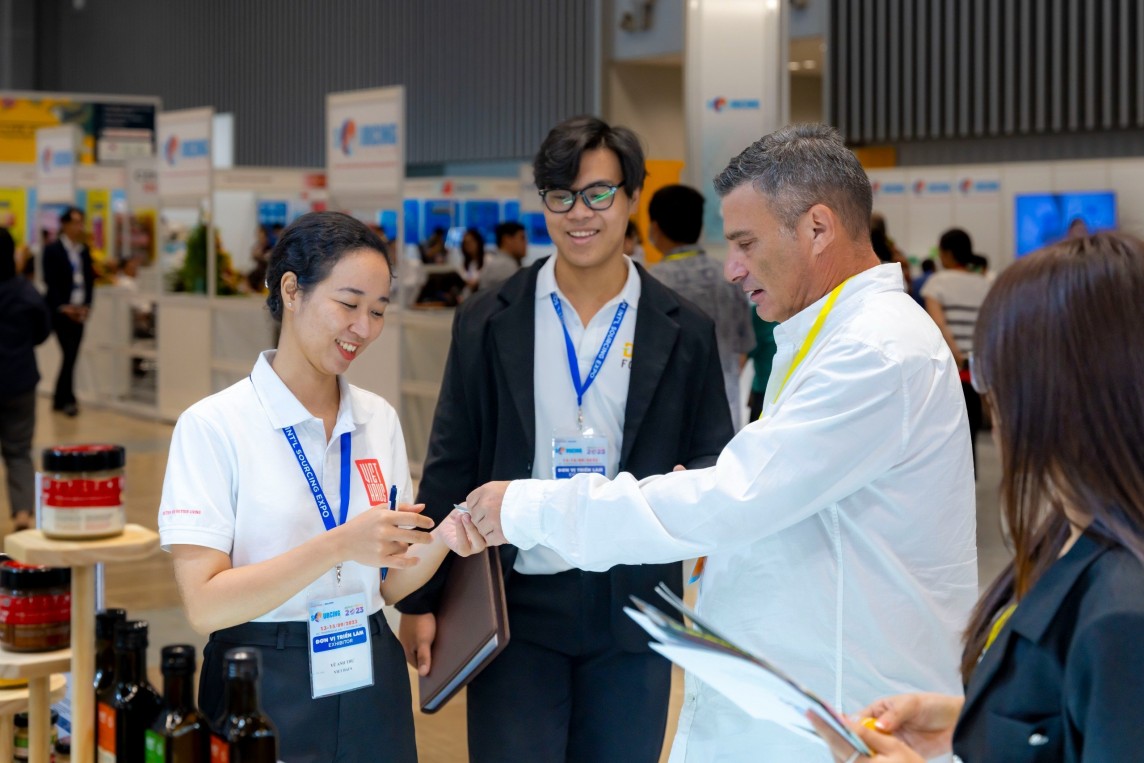 TP. Hồ Chí Minh mở cụm gian hàng tại sự kiện 'Kết nối chuỗi cung ứng hàng hóa quốc tế'