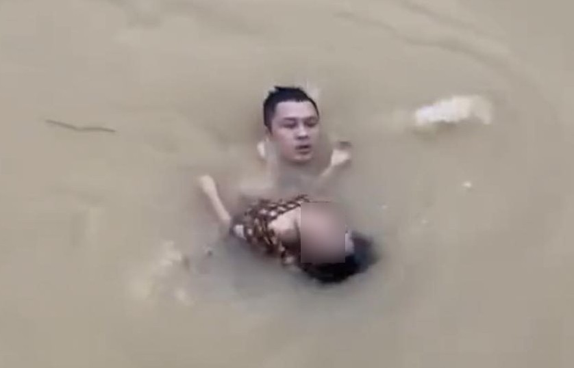 Quảng Trị: Người đàn ông dũng cảm lao mình xuống sông Hiếu cứu bé gái đuối nước