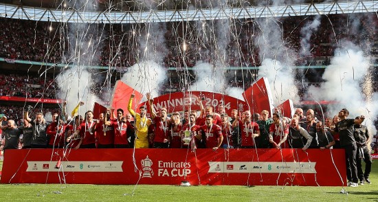 Sau chức vô địch FA Cup: Cầu thủ MU viết tâm thư đầy xúc động gửi người hâm mộ