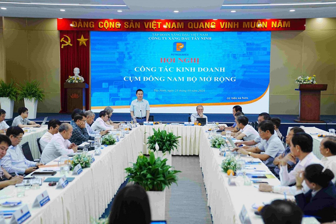 Tập đoàn Xăng dầu Việt Nam tổ chức Hội nghị công tác kinh doanh Cụm Đông Nam Bộ mở rộng