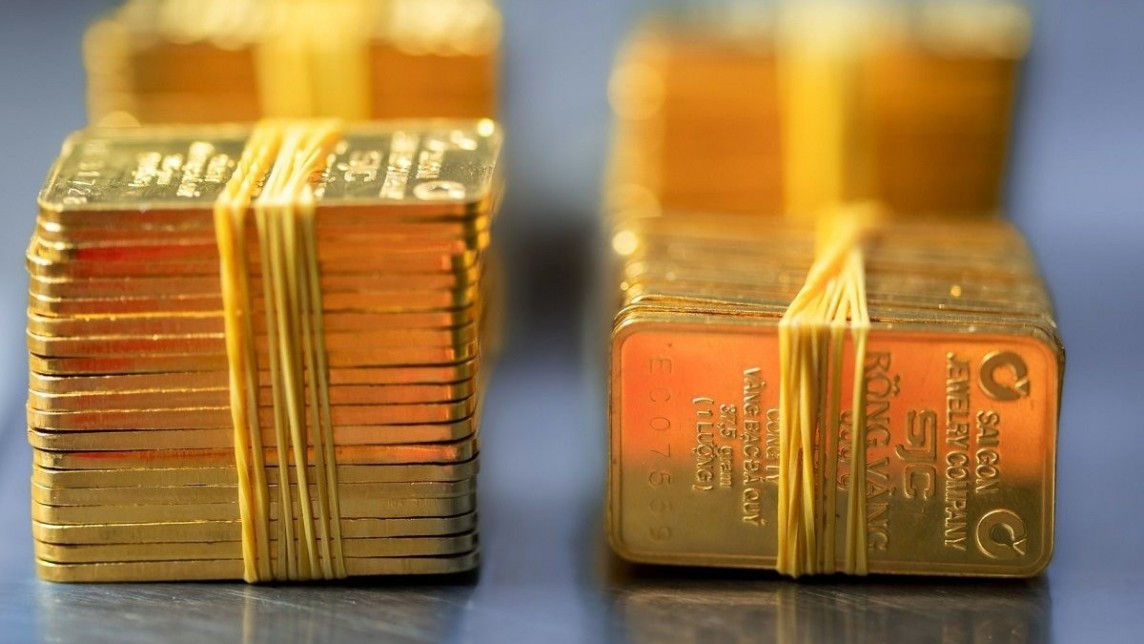 Giá vàng giảm mạnh, vàng nhẫn 999.9 bán ra 76 triệu đồng/lượng