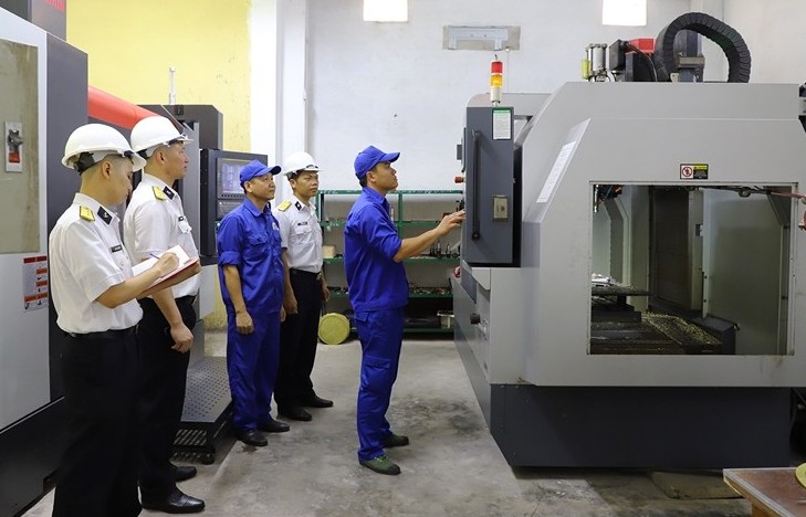 Nhà máy X48 nỗ lực đảm bảo an toàn cho người lao động