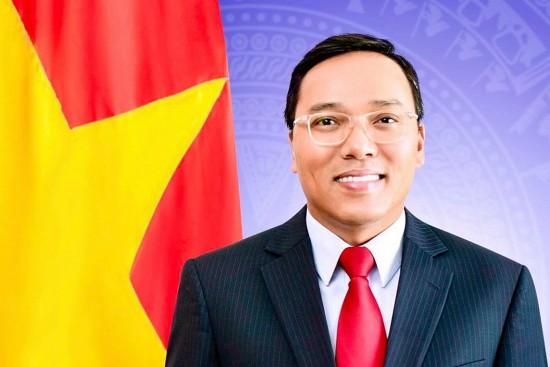 Ông Nguyễn Hoàng Long - Đại sứ Việt Nam tại Vương quốc Anh và Bắc Ai-len được bổ nhiệm làm Thứ trưởng Bộ Công Thương