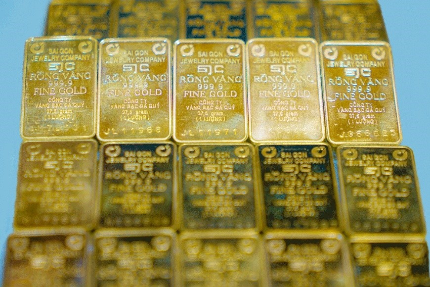 Ngân hàng Nhà nước yêu cầu báo cáo về các giao dịch vàng lớn, đáng ngờ