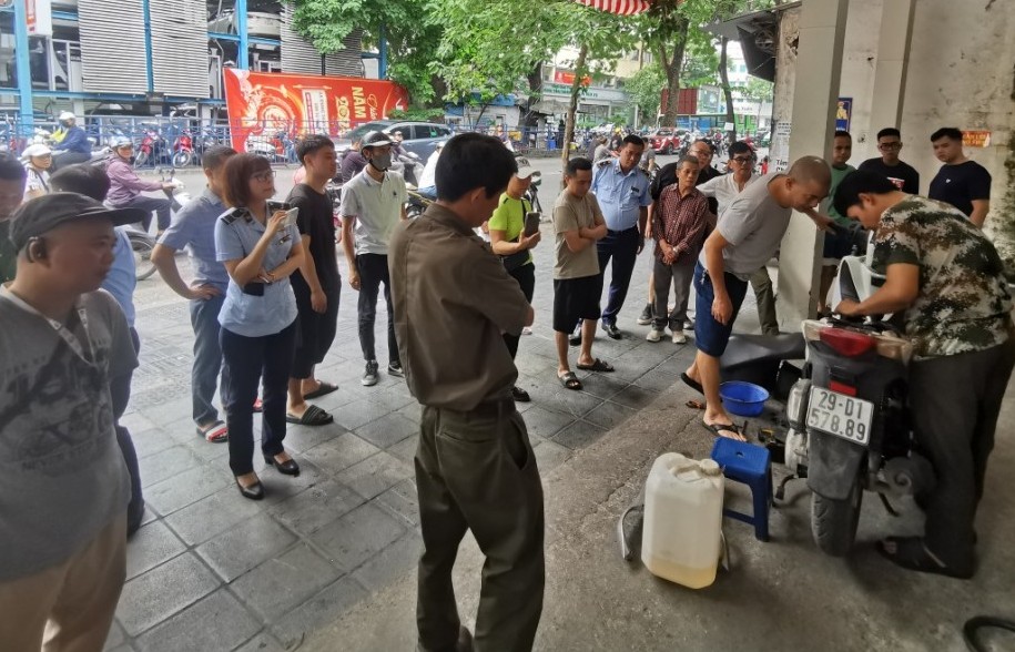Hà Nội: Chưa phát hiện gian lận, sai phạm tại cây xăng trên đường Nguyễn Công Trứ