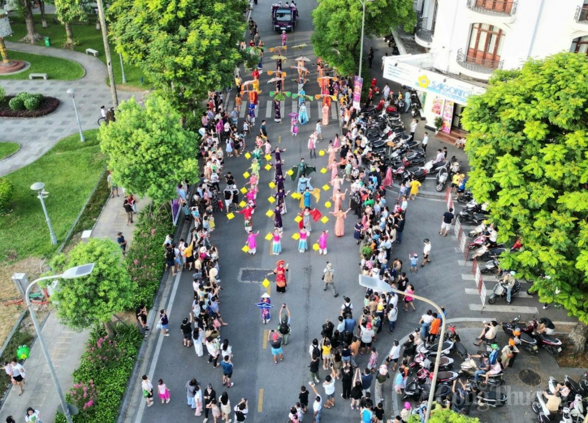 Thừa Thiên Huế: Sôi động lễ hội đường phố “Sắc màu văn hóa”