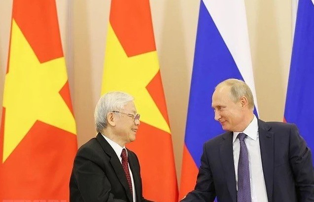 Thư mừng kỷ niệm 30 năm ngày ký hiệp ước về quan hệ hữu nghị Việt Nam-Liên bang Nga