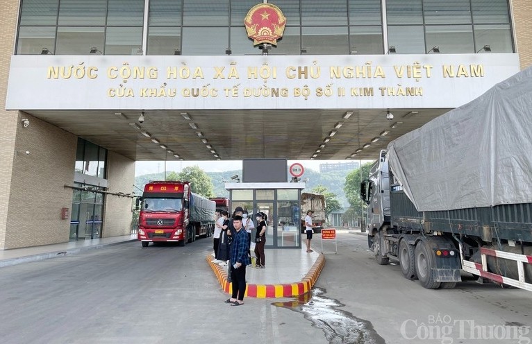 Lào Cai: 6 tháng, kim ngạch xuất nhập khẩu đạt 950,5 triệu USD