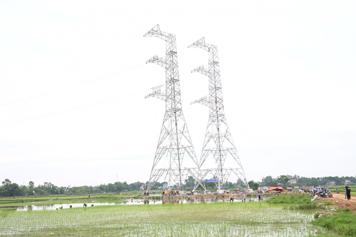 Bộ trưởng Bộ Công Thương kiểm tra tiến độ Đường dây 500 kV mạch 3 từ Thanh Hóa Phố Nối