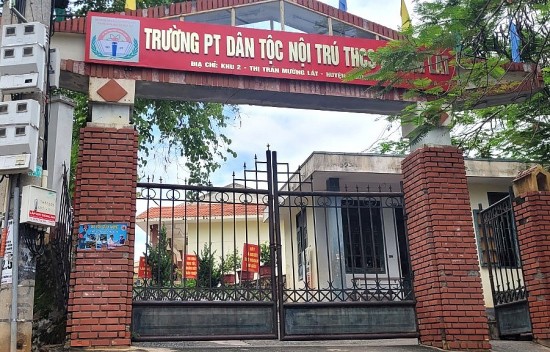 Thanh Hóa: Lại tái diễn tình trạng con lãnh đạo “đi lạc” vào trường dân tộc nội trú