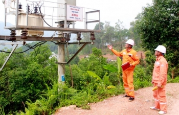 Điện lực Đồng Văn đảm bảo cung cấp điện trong mùa mưa bão
