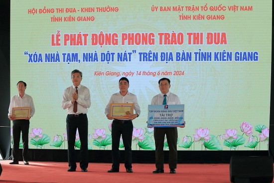 Tập đoàn Xăng dầu Việt Nam chung tay “xoá nhà tạm, nhà dột nát” tại Kiên Giang