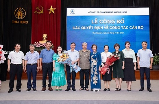 Tiến sĩ Nguyễn Thị Vinh làm “thuyền trưởng” của Thái Hưng - Top 5 doanh nghiệp thương mại thép Việt Nam