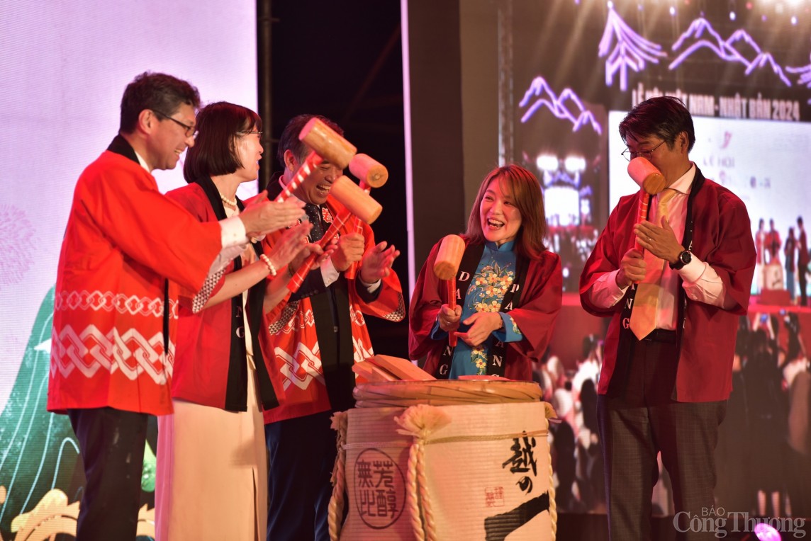 Đà Nẵng: Sôi nổi đêm Khai mạc Lễ hội Việt Nam – Nhật Bản năm 2024
