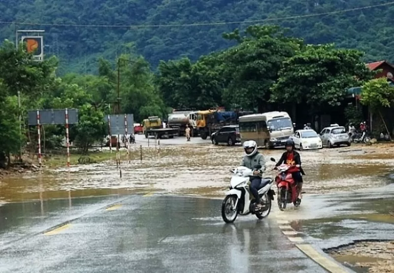 Dự báo thời tiết ngày mai 16/7/2024: Mưa lớn diện rộng, cảnh báo lũ quét, sạt lở đất