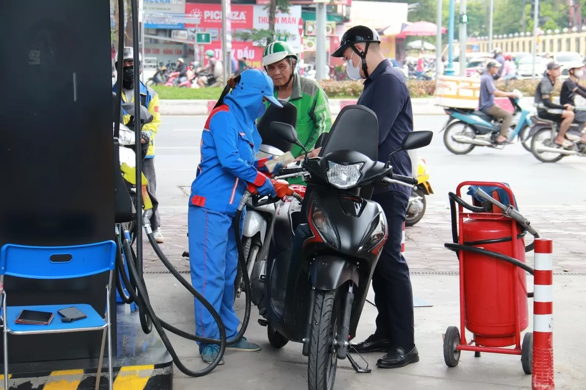 Mục tiêu cao nhất là đảm bảo đủ nguồn cung xăng dầu cho nhu cầu sử dụng trong nước!