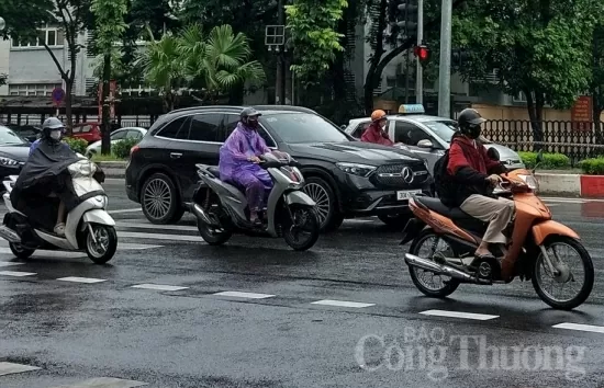 Dự báo thời tiết ngày mai 19/7/2024: Vẫn diễn ra mưa dông, tập trung vào chiều và đêm