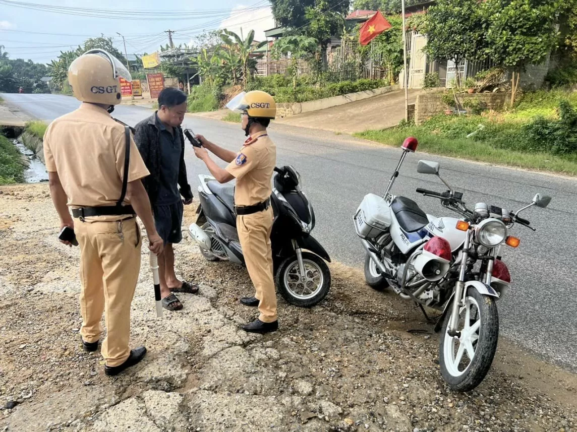 Phú Thọ: 6 tháng đầu năm, tước quyền sử dụng giấy phép lái xe có thời hạn 4.110 trường hợp