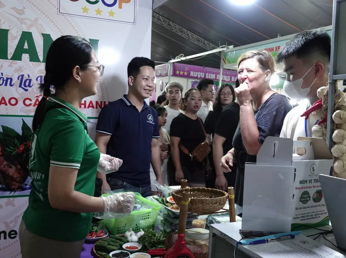 Thanh Hóa: Sản vật hội tụ tại chợ OCOP và ẩm thực xứ Thanh năm 2024