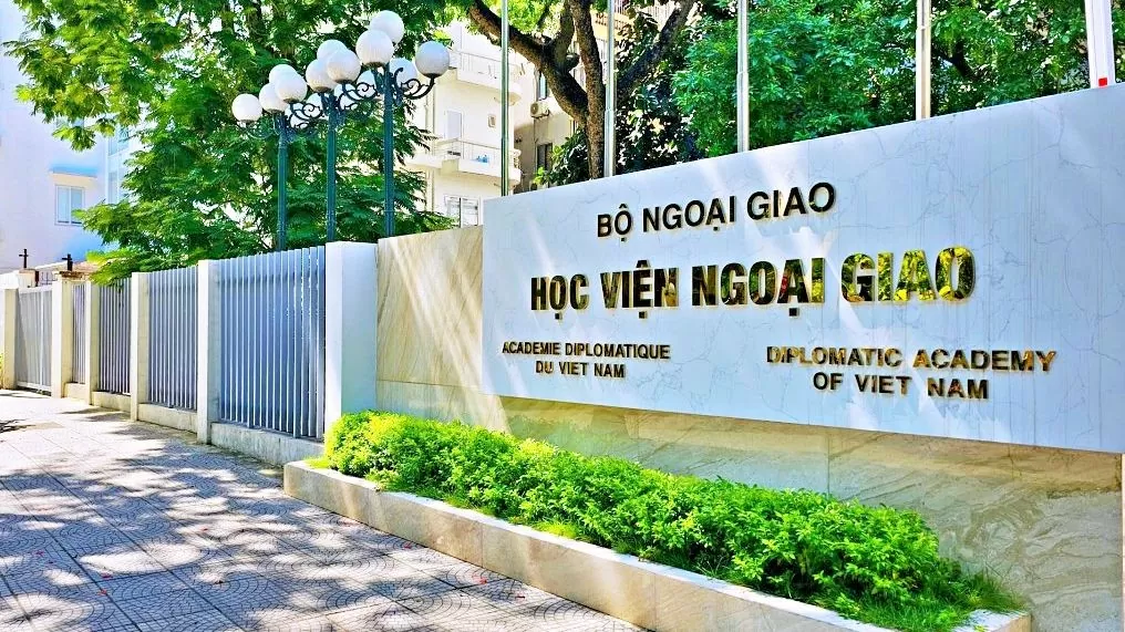 Điểm chuẩn Học viện Ngoại giao năm 2024: Nhiều ngành lấy trên 29 điểm