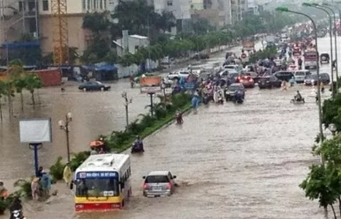 Nóng: Cảnh báo ngập lụt khu vực nội thành Hà Nội trong chiều nay