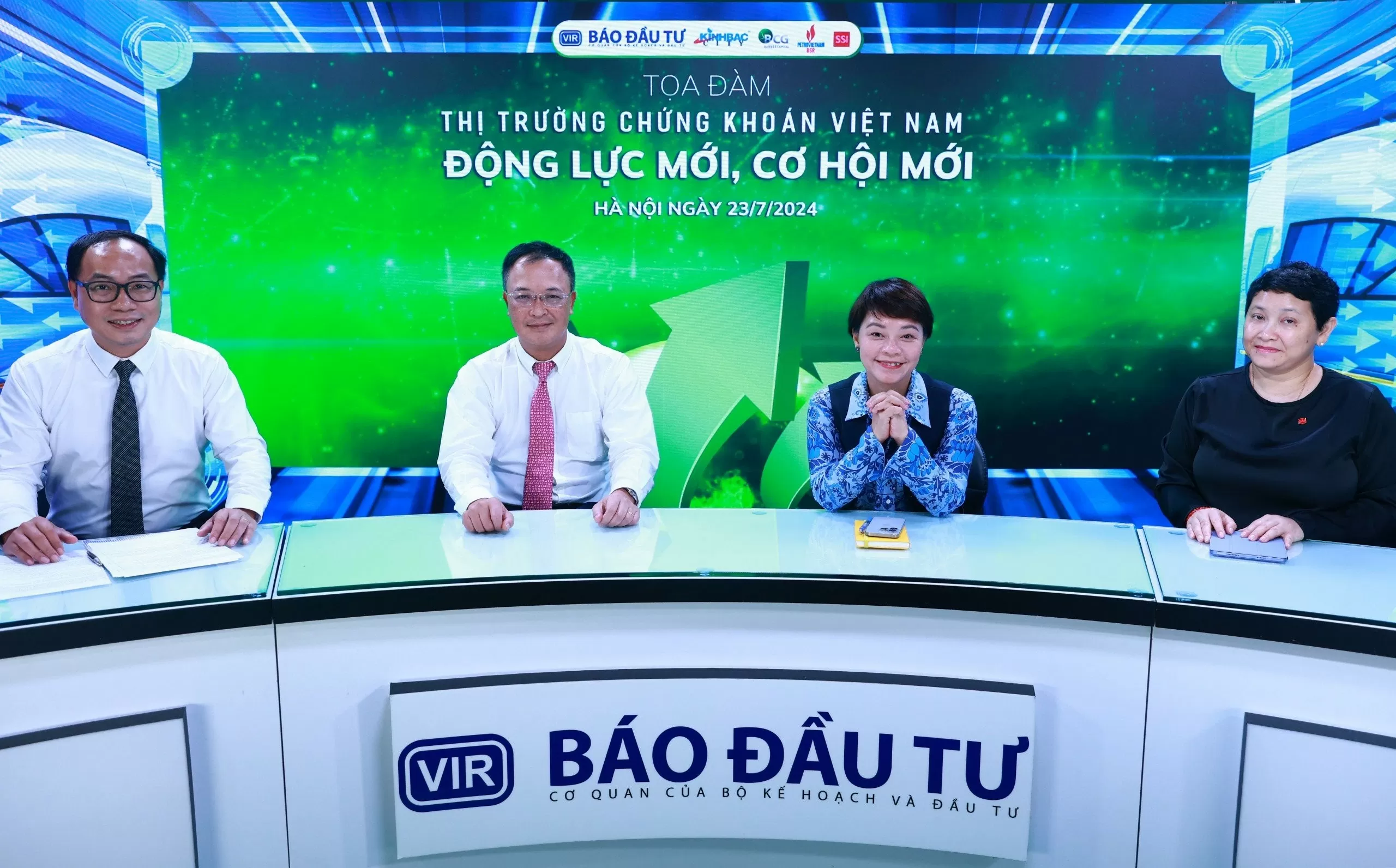 Thị trường chứng khoán Việt sôi động nhất khu vực Đông Nam Á