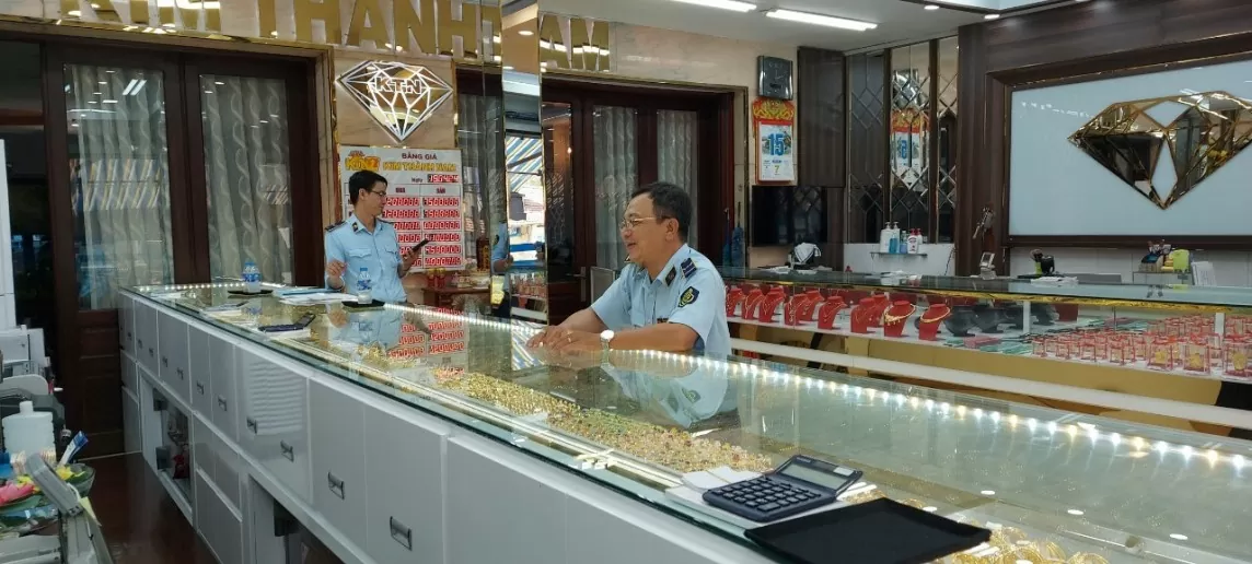 TP. Hồ Chí Minh: Quản lý thị trường tạm giữ gần 1.700 đơn vị sản phẩm vàng vi phạm