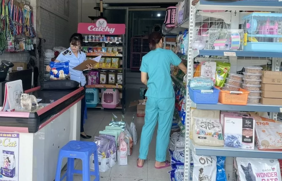 Lai Châu: Phát hiện hộ Nguyễn Thu Trang kinh doanh hàng hóa nhập lậu