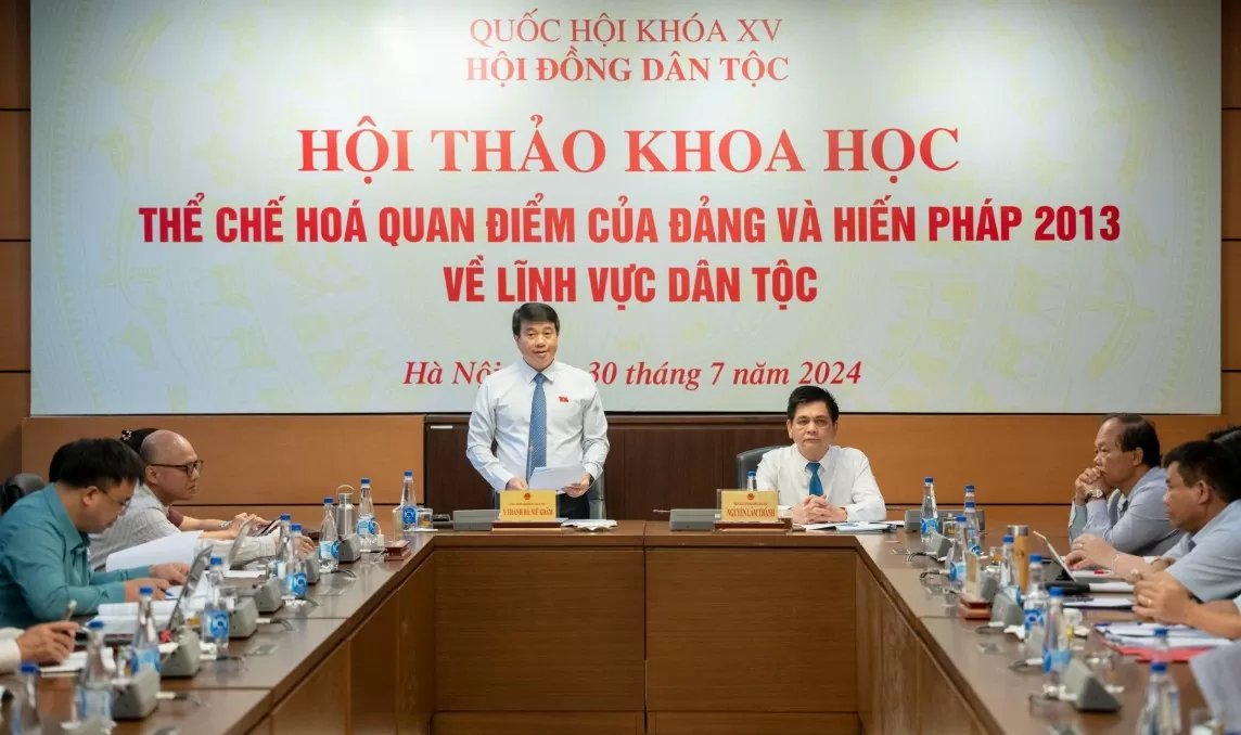 Thể chế hóa quan điểm của Đảng và Hiến pháp 2013 về lĩnh vực dân tộc