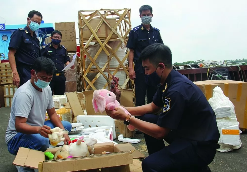 TP. Hồ Chí Minh: Hải quan kiên quyết không để xảy ra việc cán bộ tiếp tay, móc nối với buôn lậu