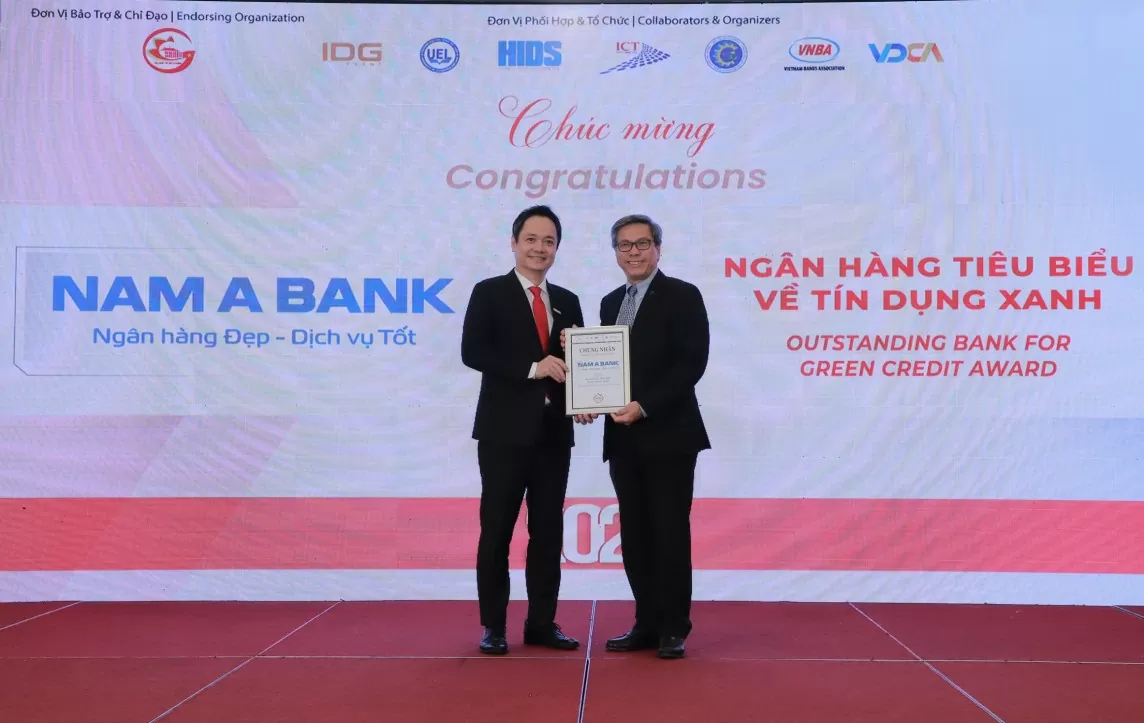 Nam A Bank được vinh danh là ngân hàng bán lẻ tiêu biểu