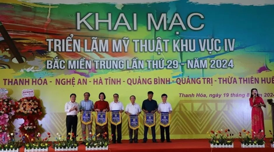 Khai mạc Triển lãm mỹ thuật khu vực IV, Bắc miền Trung lần thứ 29