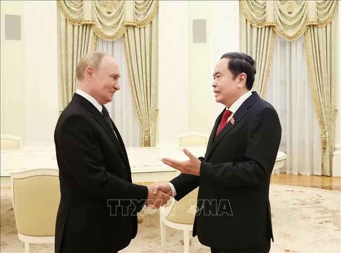 Chủ tịch Quốc hội Trần Thanh Mẫn hội kiến Tổng thống Nga Vladimir Putin