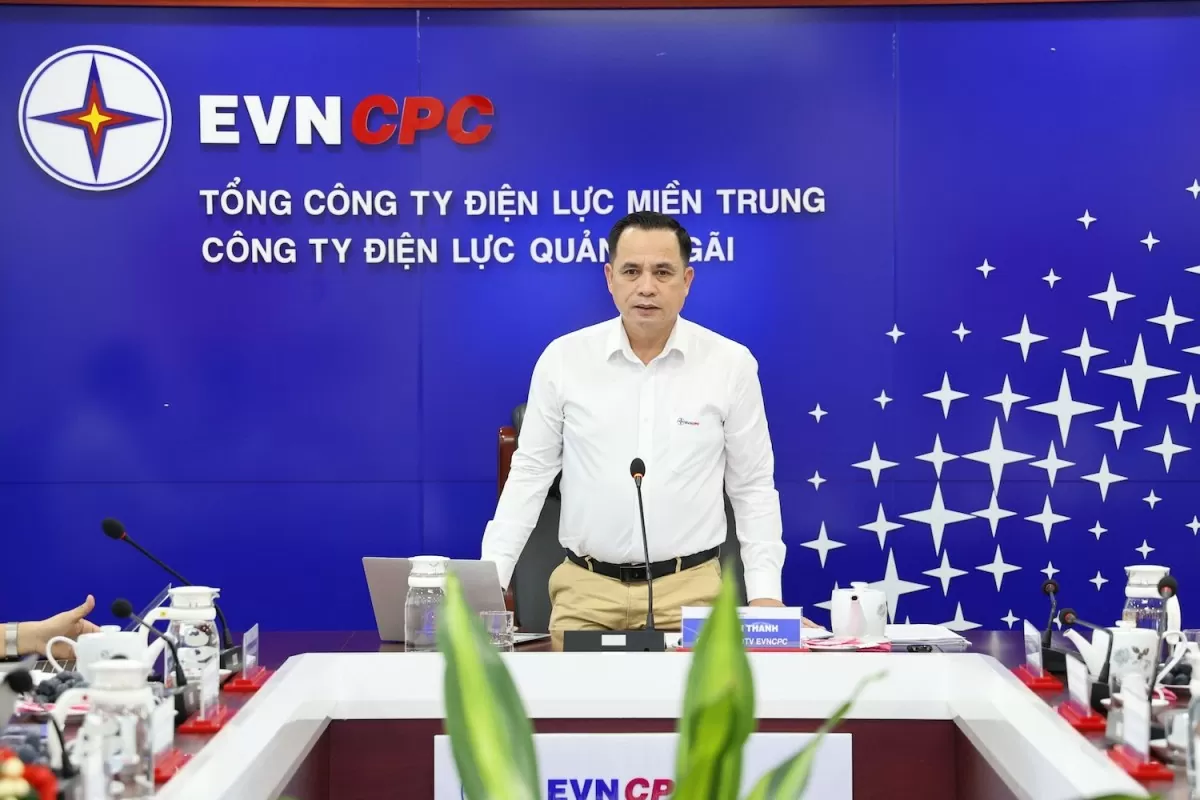 Chủ tịch HĐTV EVNCPC Nguyễn Thanh làm việc với Điện lực Quảng Ngãi