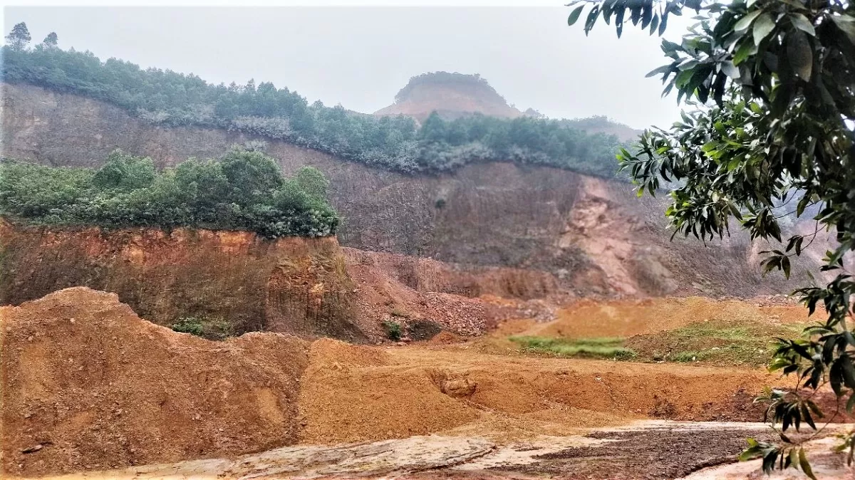 Hà Tĩnh: Khai thác đất vượt ranh giới, Công ty Hòa Bình bị điều tra