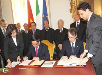 Tổng Bí thư Nguyễn Phú Trọng chứng kiến Lễ ký Tuyên bố chung thiết lập quan hệ Đối tác chiến lược Việt Nam – Italy