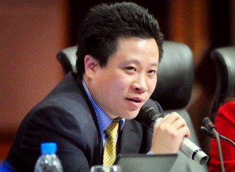 Chủ tịch Tập đoàn Đại Dương Hà Văn Thắm tại một buổi họp công bố kết quả kinh doanh 2010.