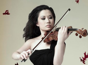 Nghệ sỹ vĩ cầm người Mỹ gốc Hàn Quốc Sara Chang.