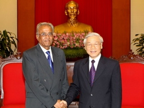 Tổng Bí thư Nguyễn Phú Trọng tiếp Tổng Bí thư Đảng Cộng sản Ấn Độ Suravanram Sudhakar Reddy đang thăm và làm việc tại Việt Nam