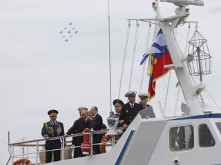 Tổng thống Putin có chuyến thăm lịch sử đến Crimea