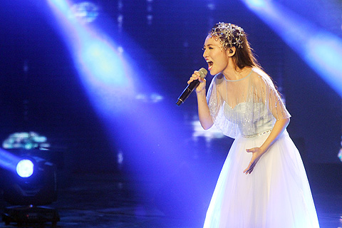 Vietnam Idol, chung kết, Minh Thùy, Nhật Thủy