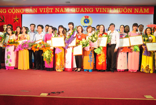 38 thí sinh đều được Ban tổ chức trao giải.
