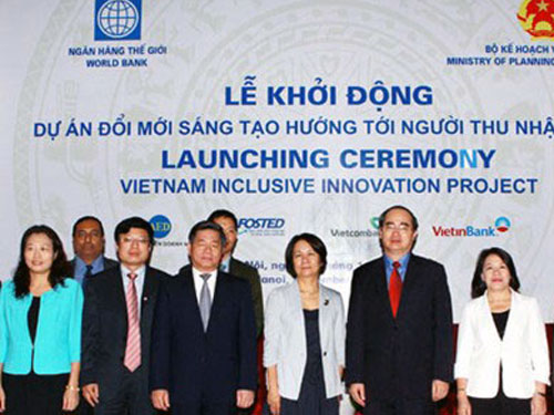  Phó Thủ tướng Chính phủ Nguyễn Thiện Nhân, Trưởng ban chỉ đạo dự án, đã tuyên bố khởi động dự án.
