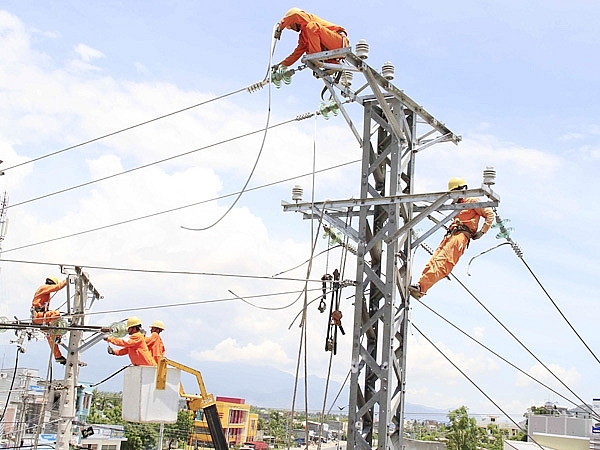 Bộ Công Thương công bố kết quả kiểm tra chi phí sản xuất kinh doanh điện năm 2019 của EVN