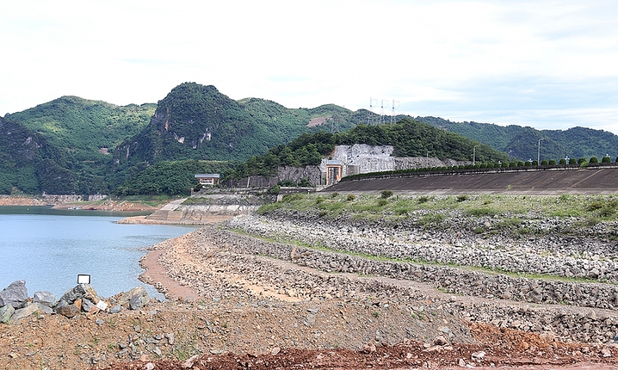 Hồ thuỷ điện miền Bắc thiếu nước có thể ảnh hưởng tới việc cung cấp điện