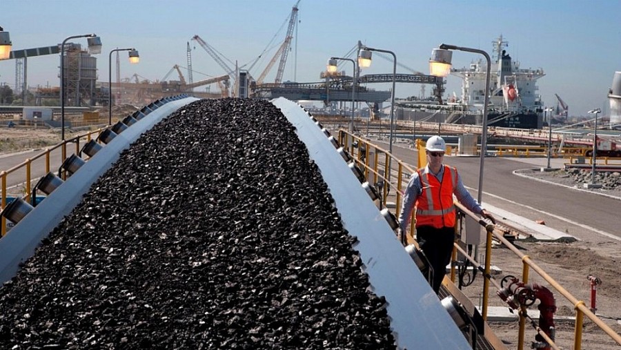 Sản xuất than năm 2022 bùng nổ trong cơn khát năng lượng của thế giới