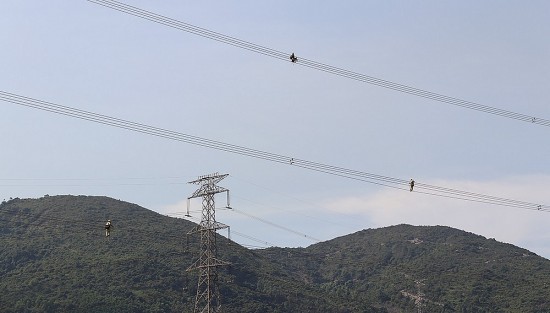 Đường dây 500kV Vũng Áng - Quảng Trạch sẵn sàng đóng điện